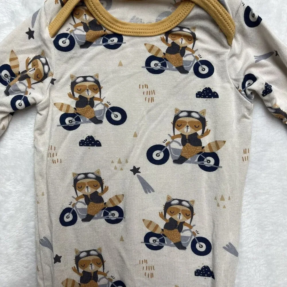 Bestaroo Knotted Baby‎ Gown 0-3 Months Modal Racoon Motorcycle Stretch Sleeper